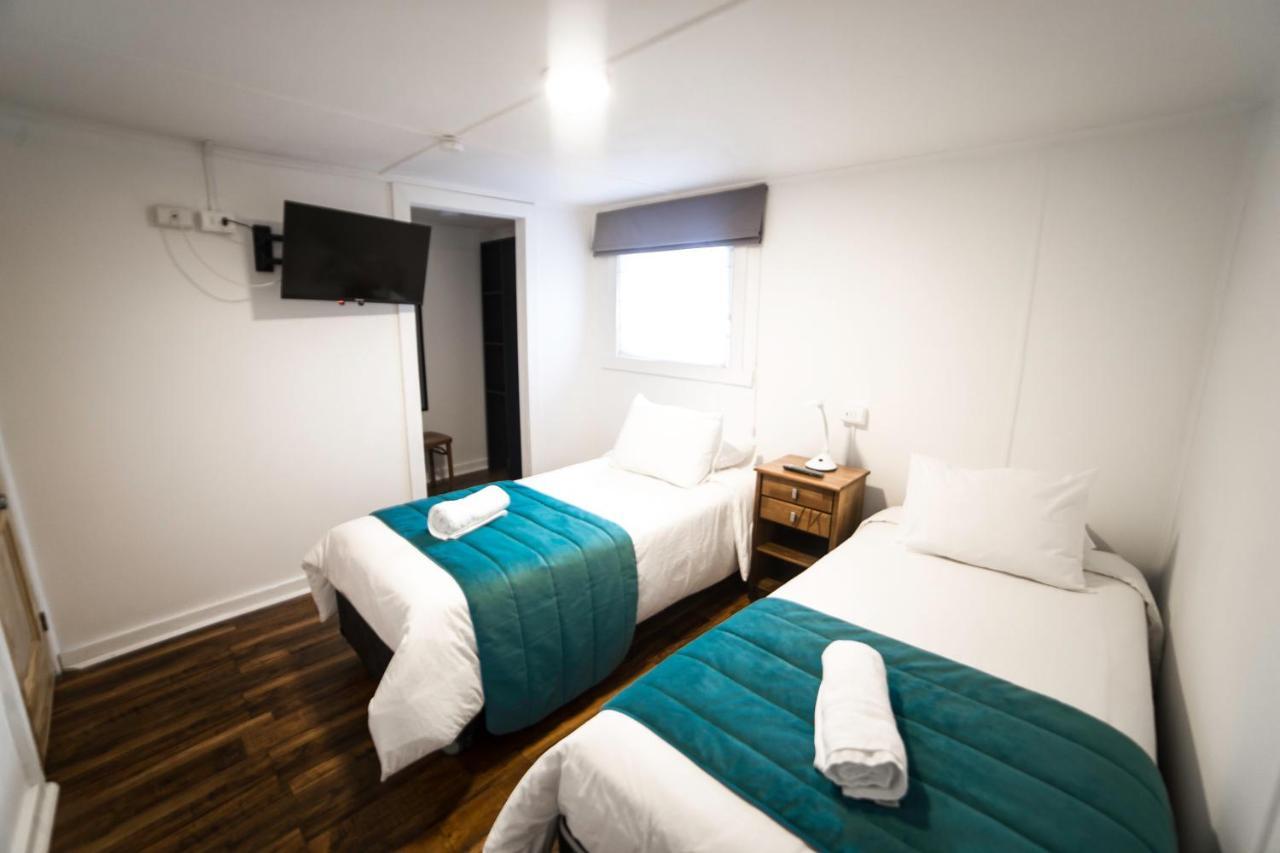 Hostal Boutique Terra Antarctica プンタアレナス エクステリア 写真
