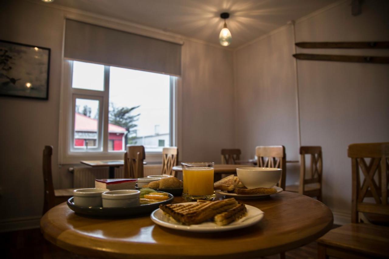 Hostal Boutique Terra Antarctica プンタアレナス エクステリア 写真