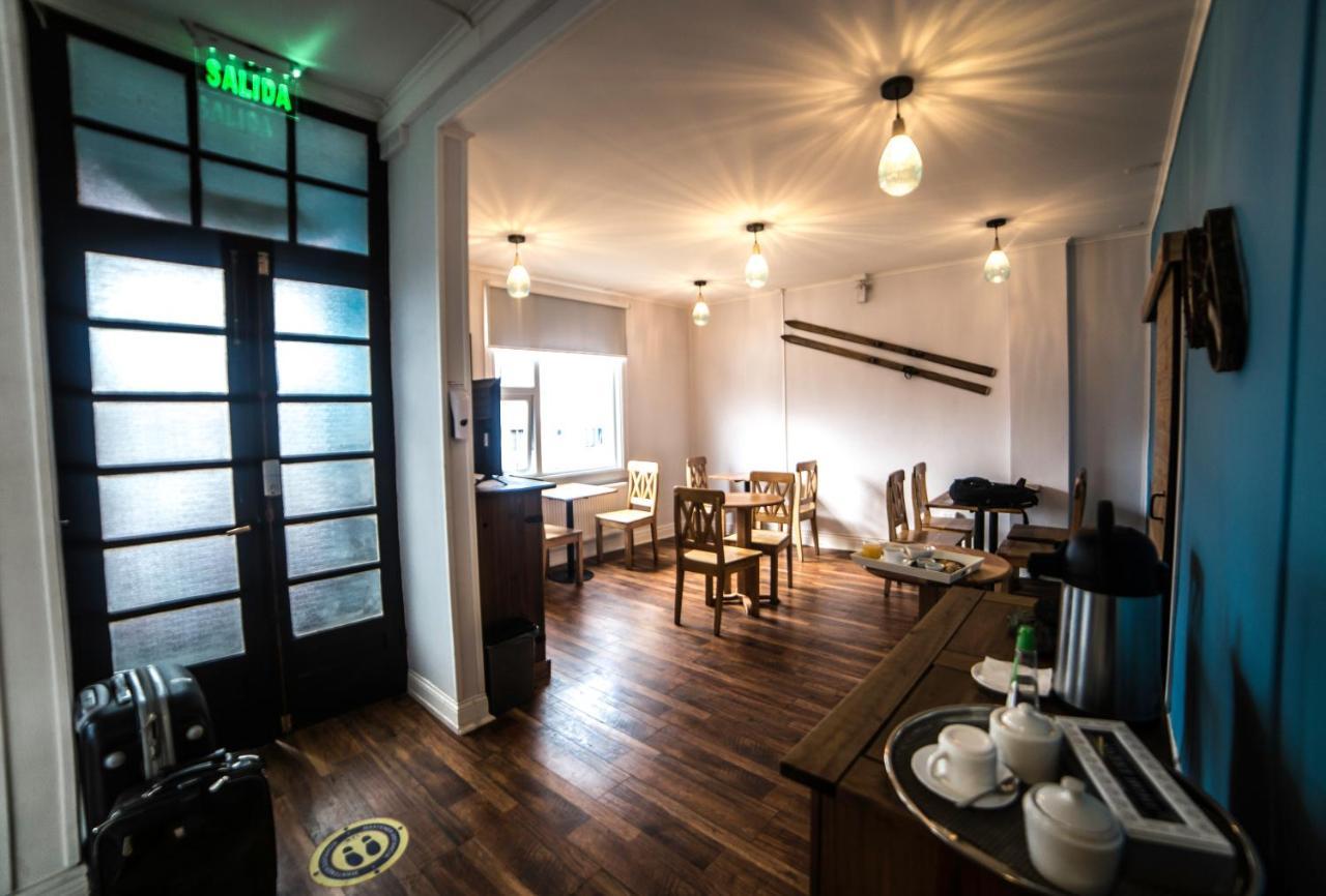 Hostal Boutique Terra Antarctica プンタアレナス エクステリア 写真