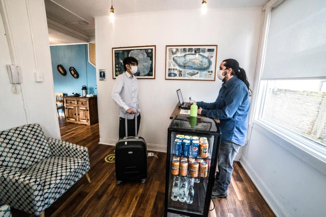 Hostal Boutique Terra Antarctica プンタアレナス エクステリア 写真