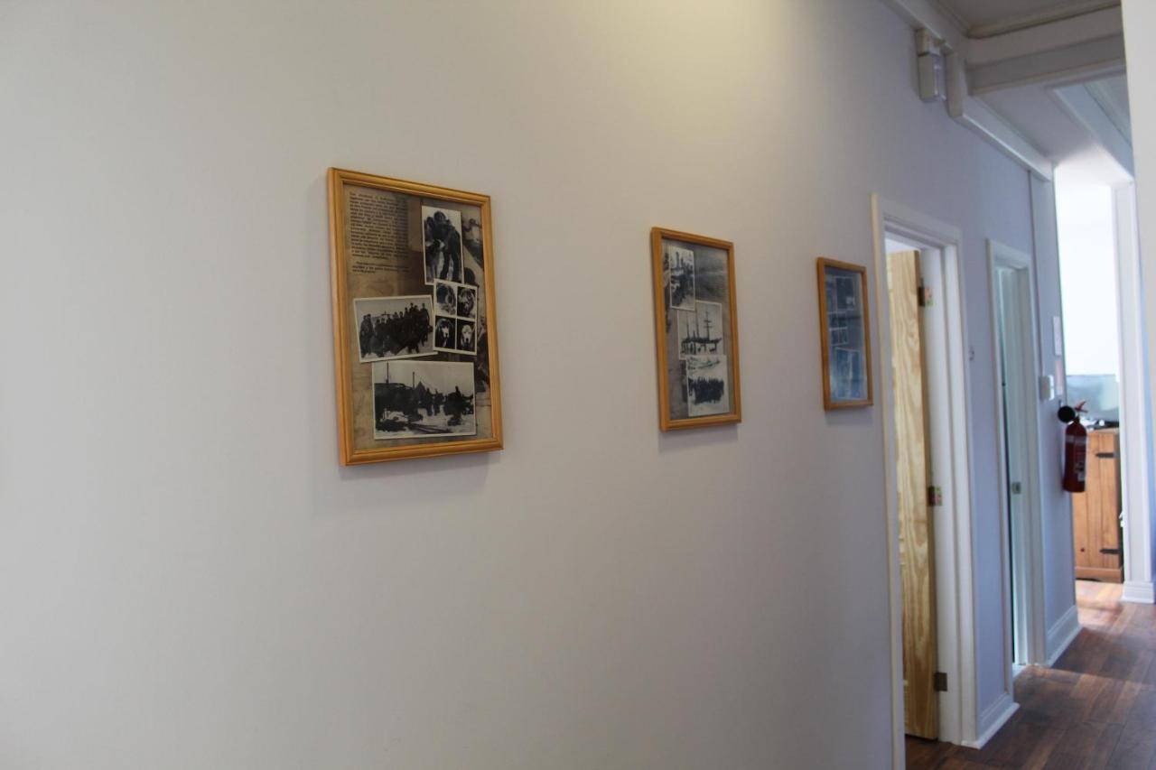 Hostal Boutique Terra Antarctica プンタアレナス エクステリア 写真